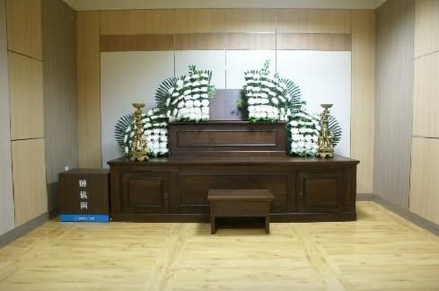 엠마우스요양병원장례식장 빈소(분향소) - 경상남도 진주시