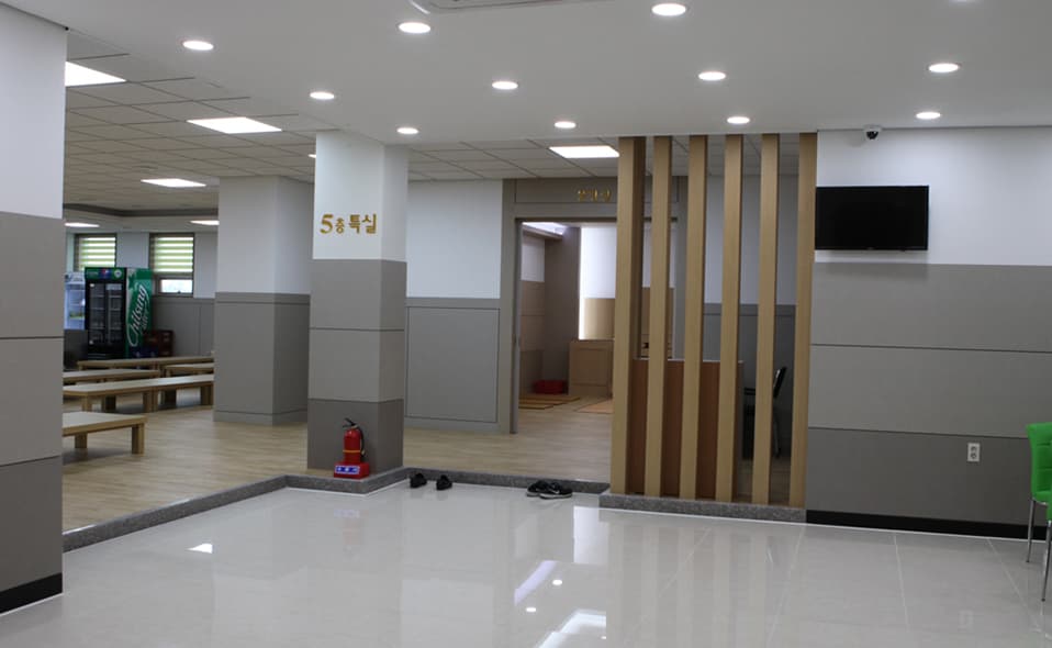 포항세명기독병원장례식장 접수 로비 - 경상북도 포항시
