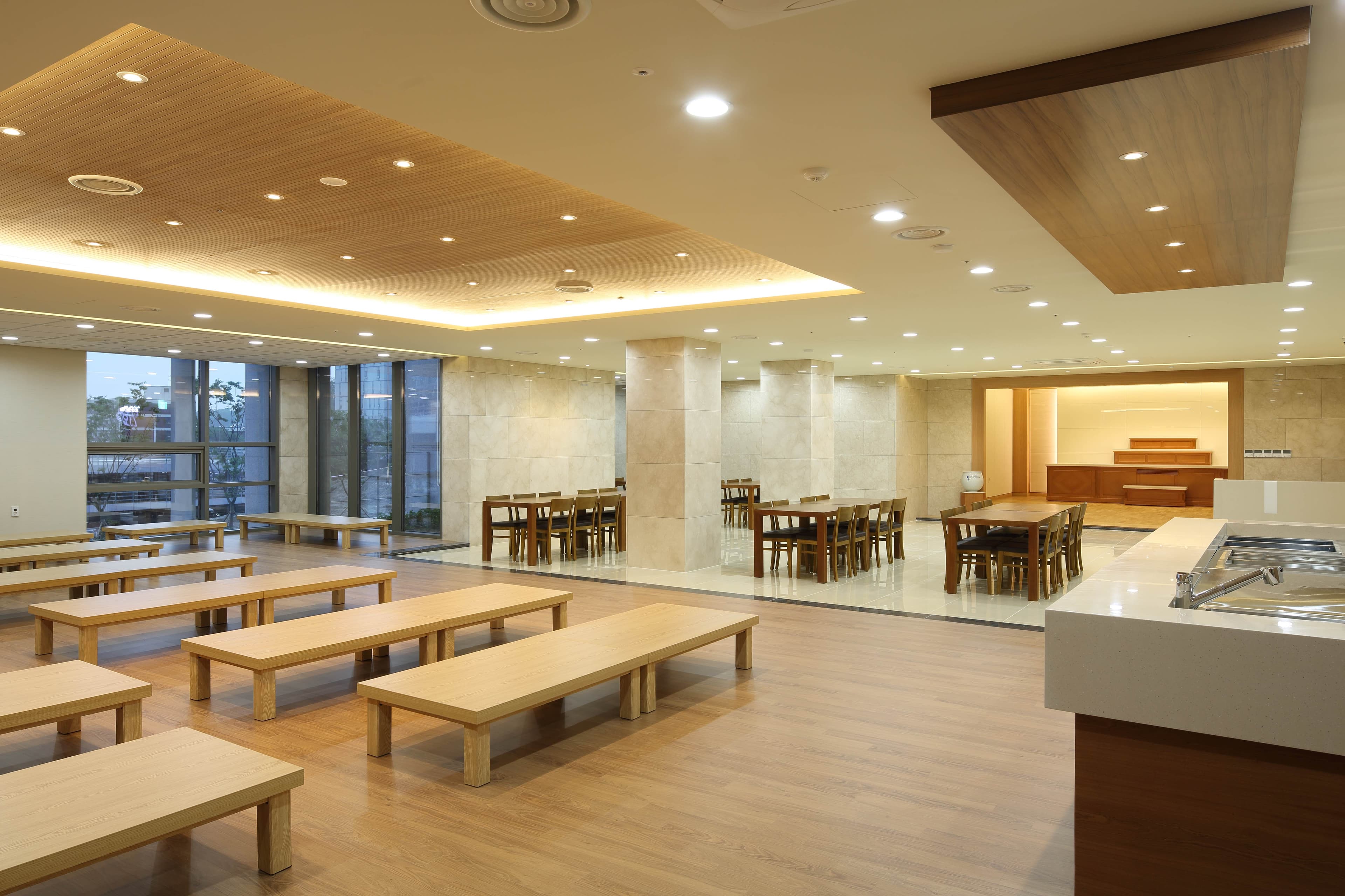 아주대학교장례식장 (아주대병원장례식장) 주차장 및 외부 - 경기도 수원시