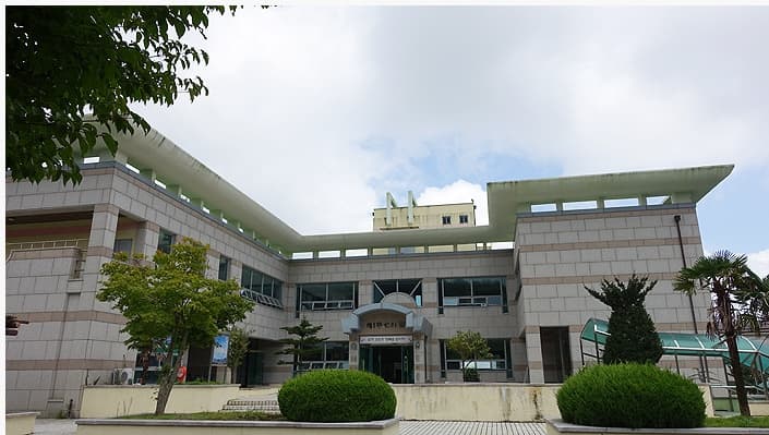 제주시 양지공원 화장장 외관