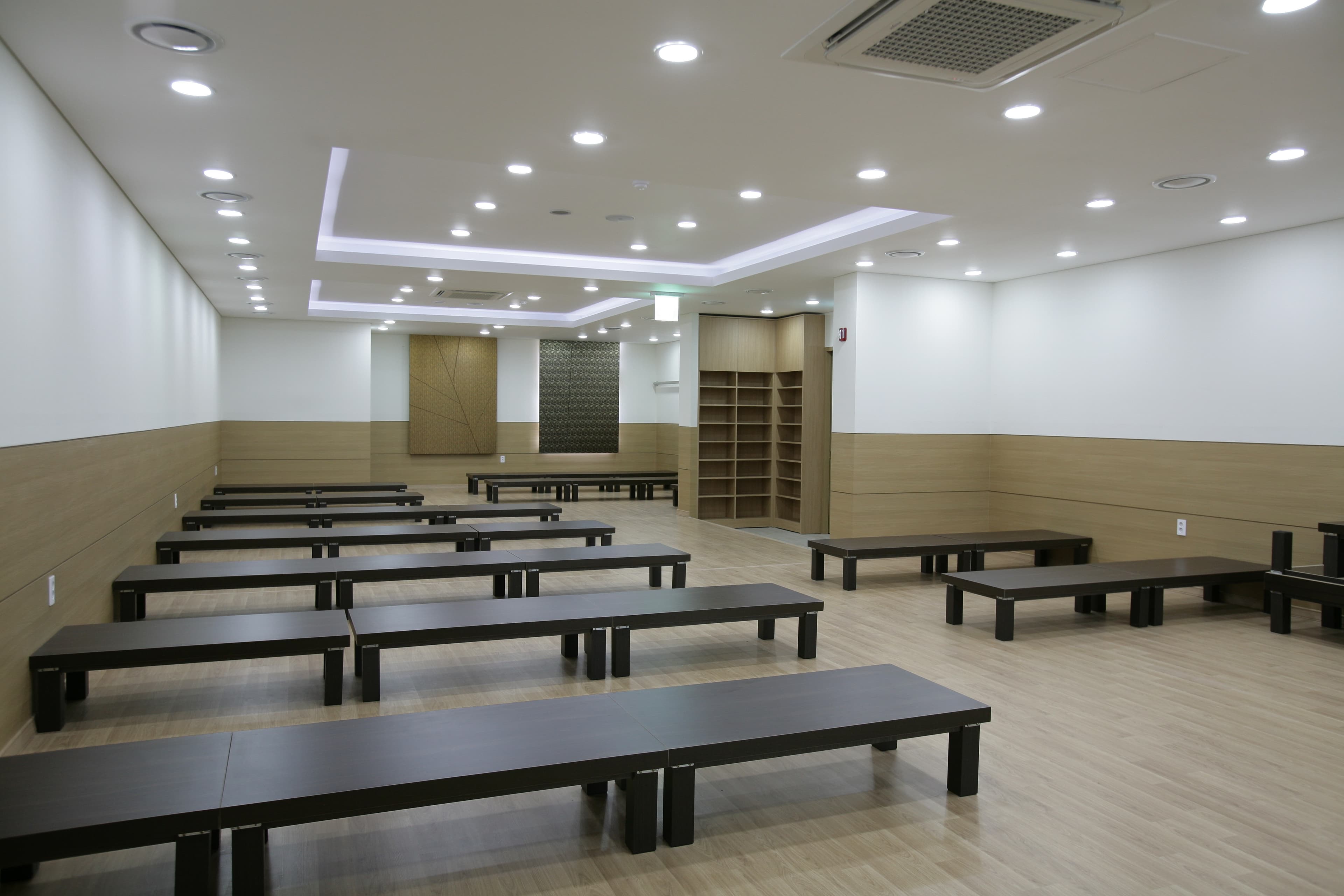 부산아시아드장례식장 유족 대기실 - 부산광역시 동래구