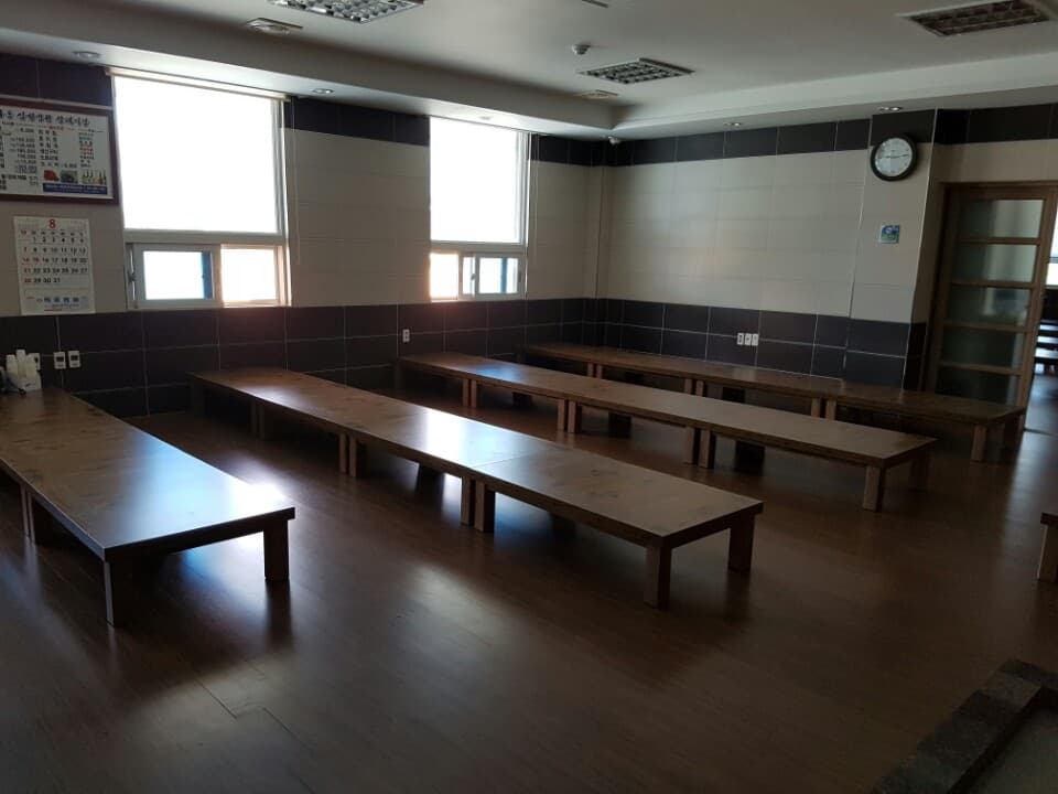 하동병원장례식장 유족 대기실 - 경상남도 하동군