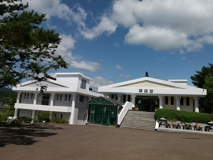 본향원(산청군공설묘지)