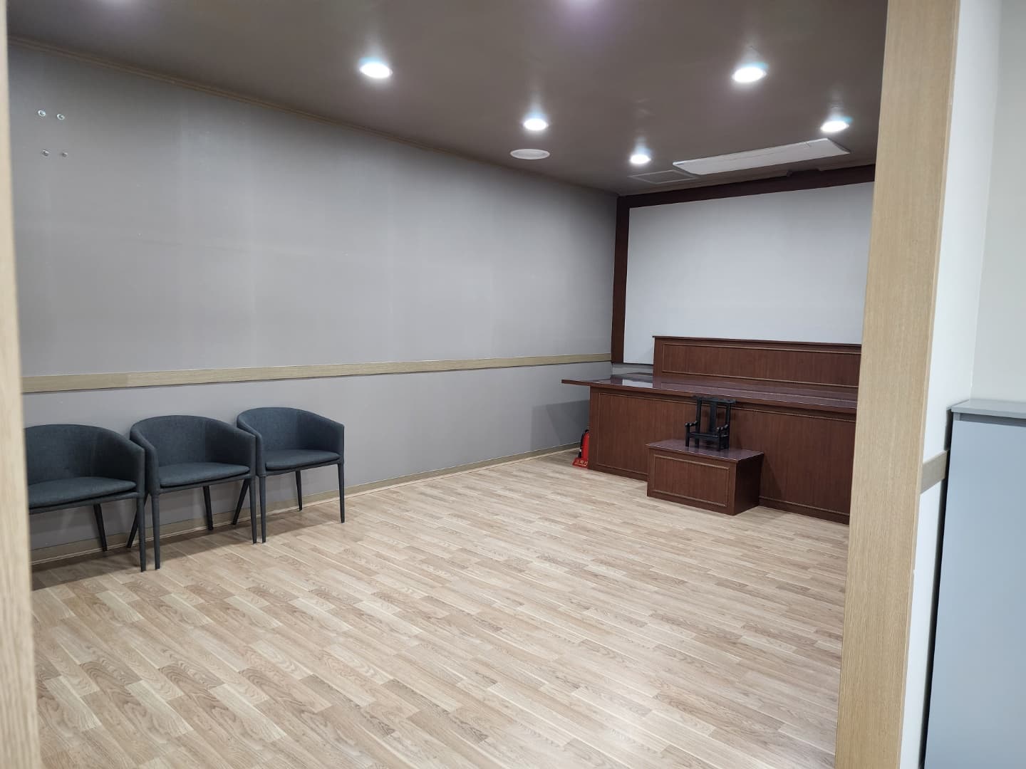광양백운장례식장 유족 대기실 - 전라남도 광양시