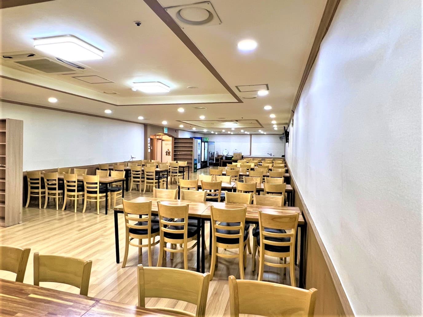 큰사랑요양병원장례식장 식당 및 편의시설 - 경상남도 창원시