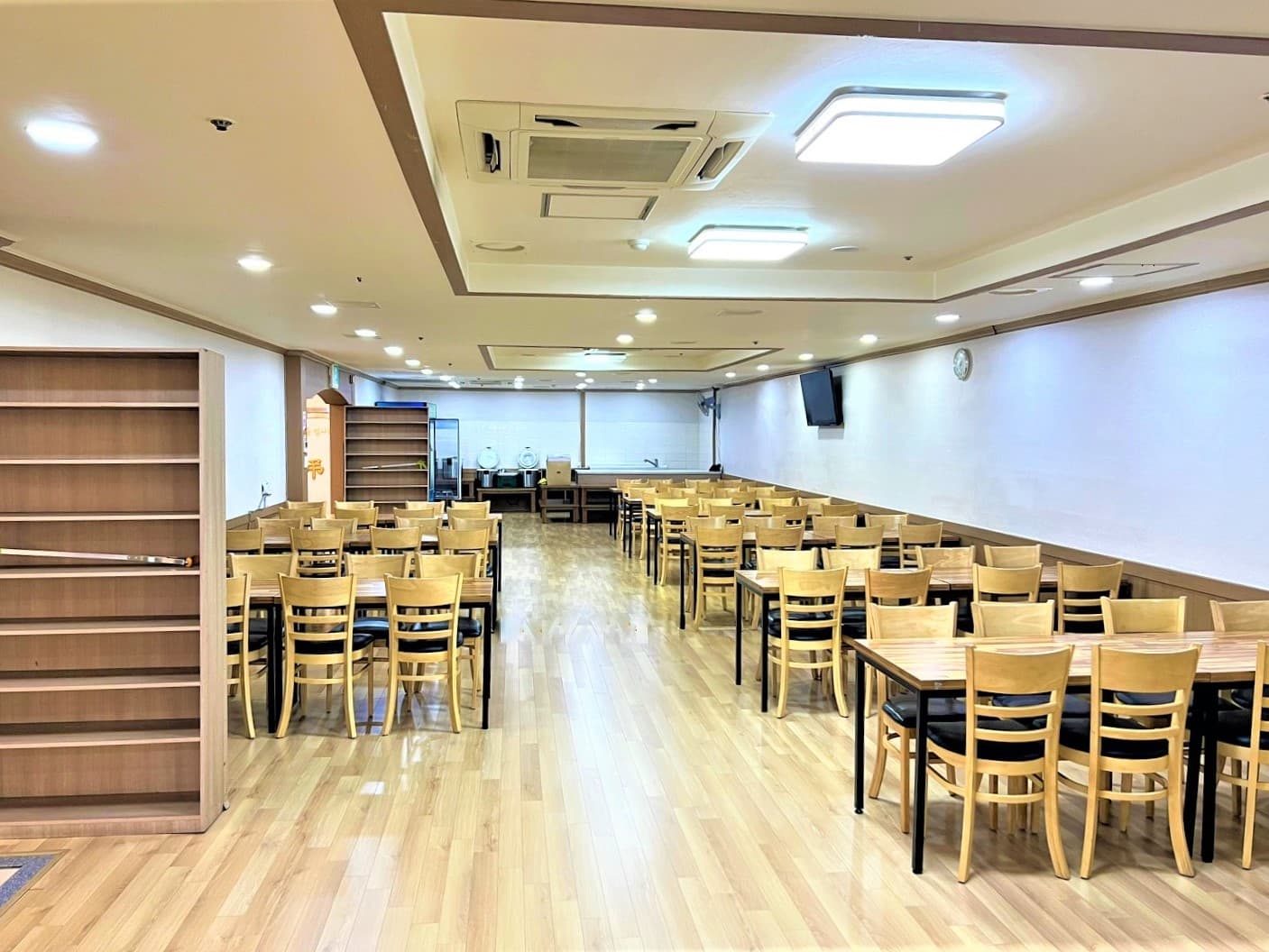 큰사랑요양병원장례식장 접수 로비 - 경상남도 창원시