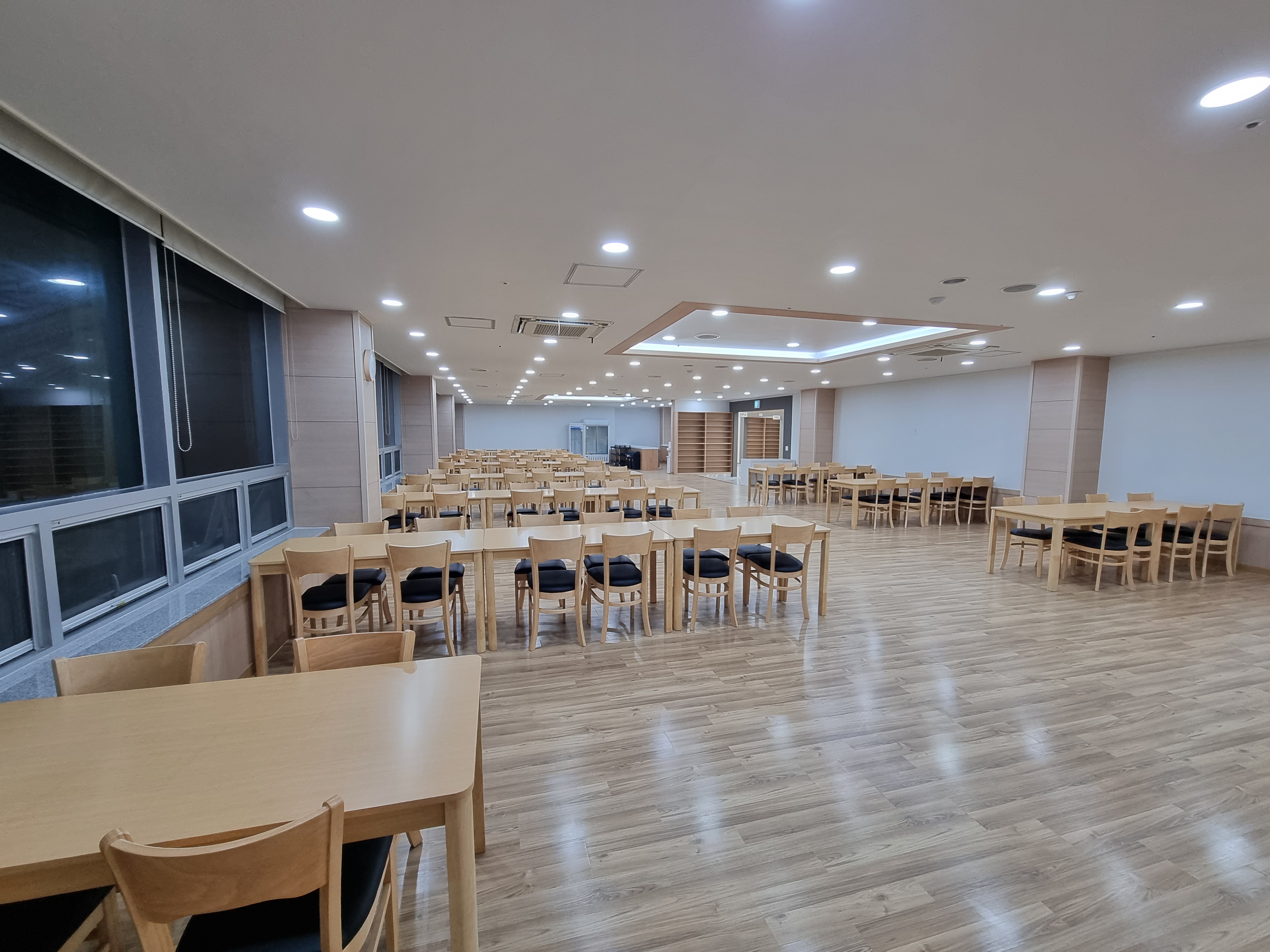 창원 신세계장례식장 (신세계요양병원) 주차장 및 외부 - 경상남도 창원시