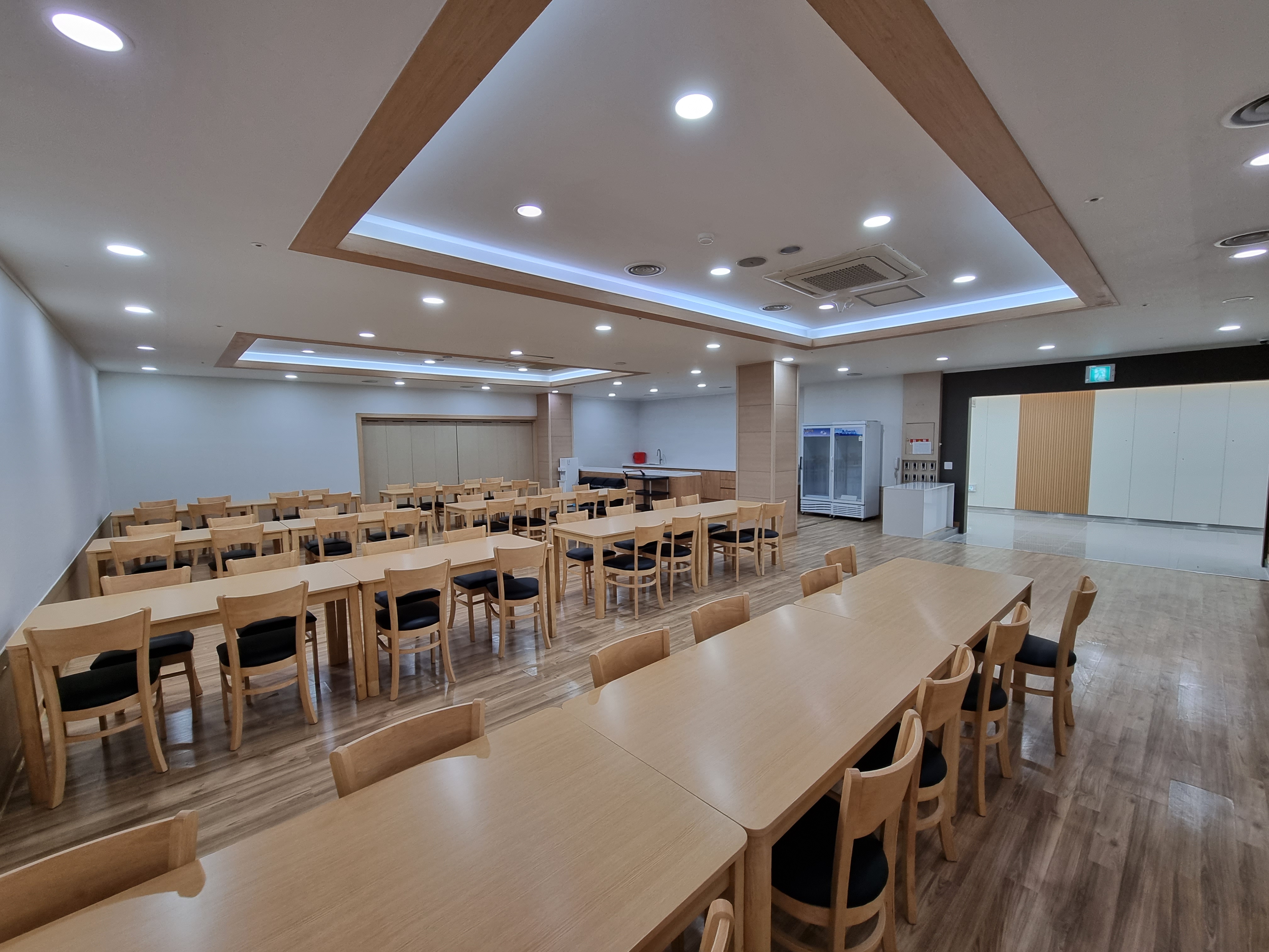 창원 신세계장례식장 (신세계요양병원) 전경 2 - 경상남도 창원시
